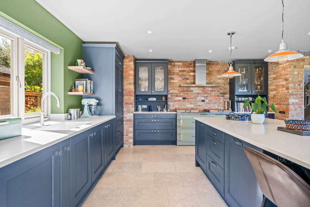 5 bed detached house for sale in Warninglid Lane, Warninglid  - Property Image 3