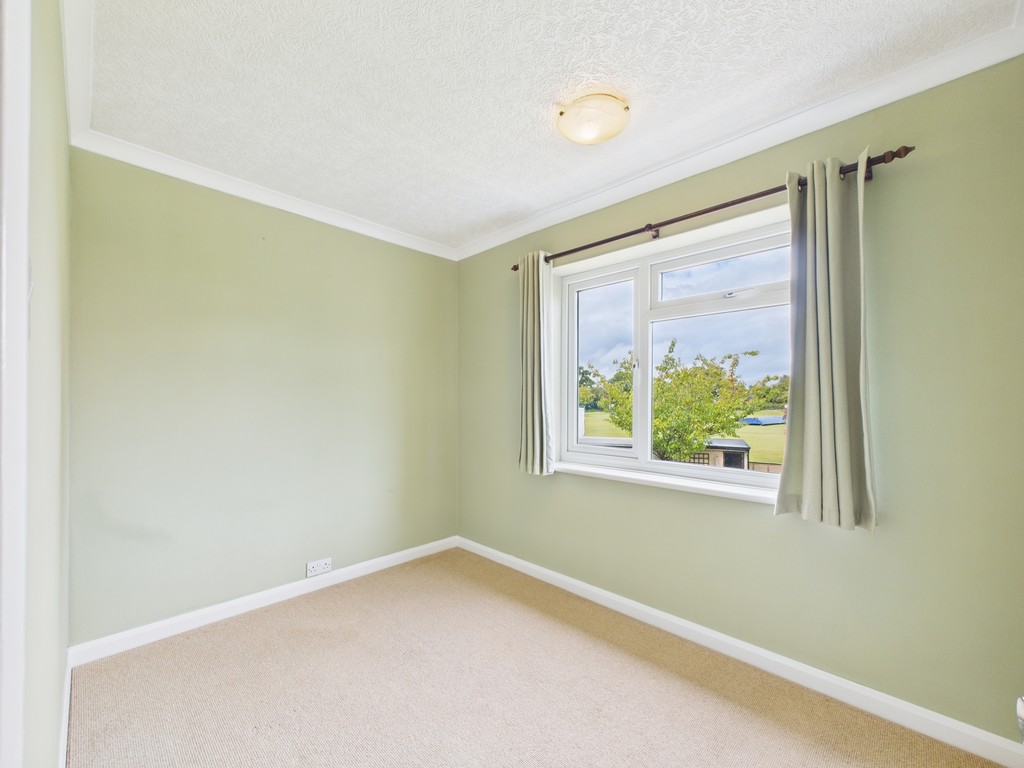 3 bed semi-detached house for sale in Bostock Avenue, Horsham, RH12  - Property Image 11