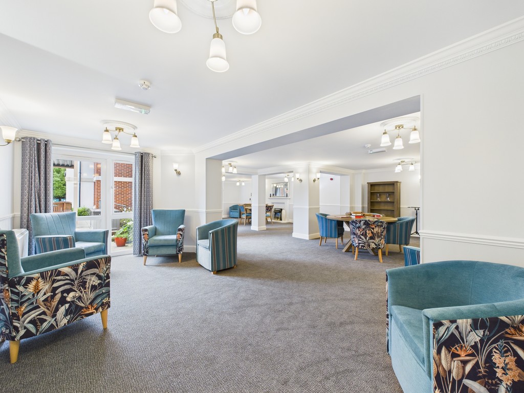 1 bed for sale in Manton Court, Kings Road, Horsham  - Property Image 15