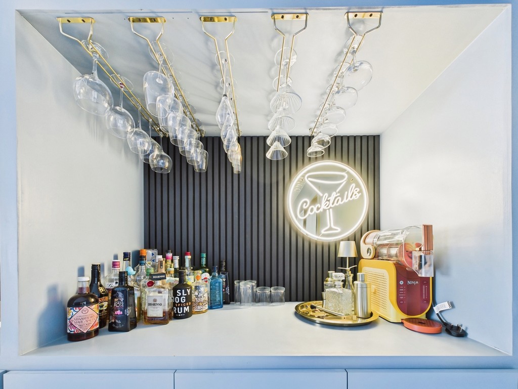 4 bed detached house for sale in Covert Mead, Handcross - Property Image 5