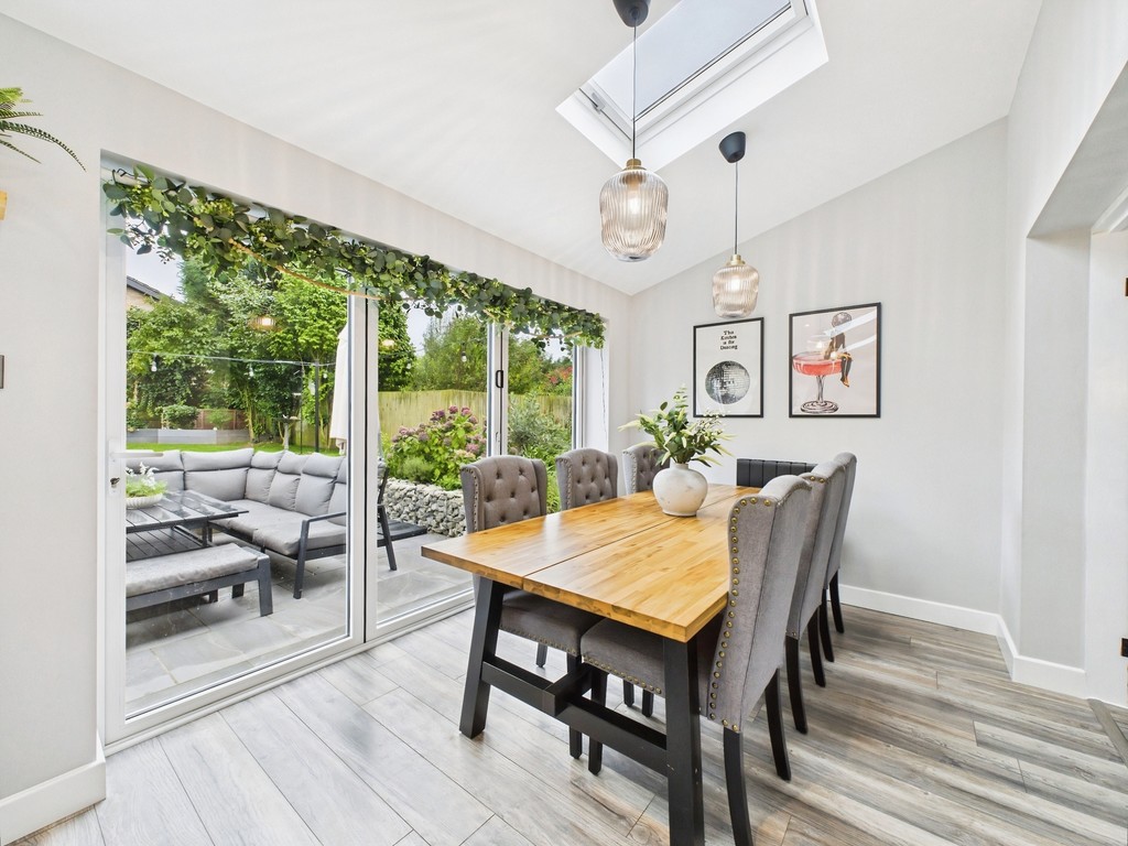 4 bed detached house for sale in Covert Mead, Handcross - Property Image 9