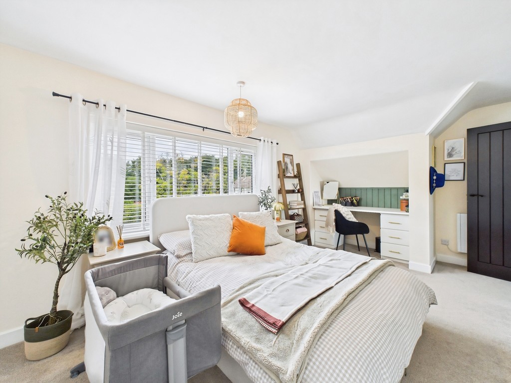 4 bed detached house for sale in Covert Mead, Handcross - Property Image 21