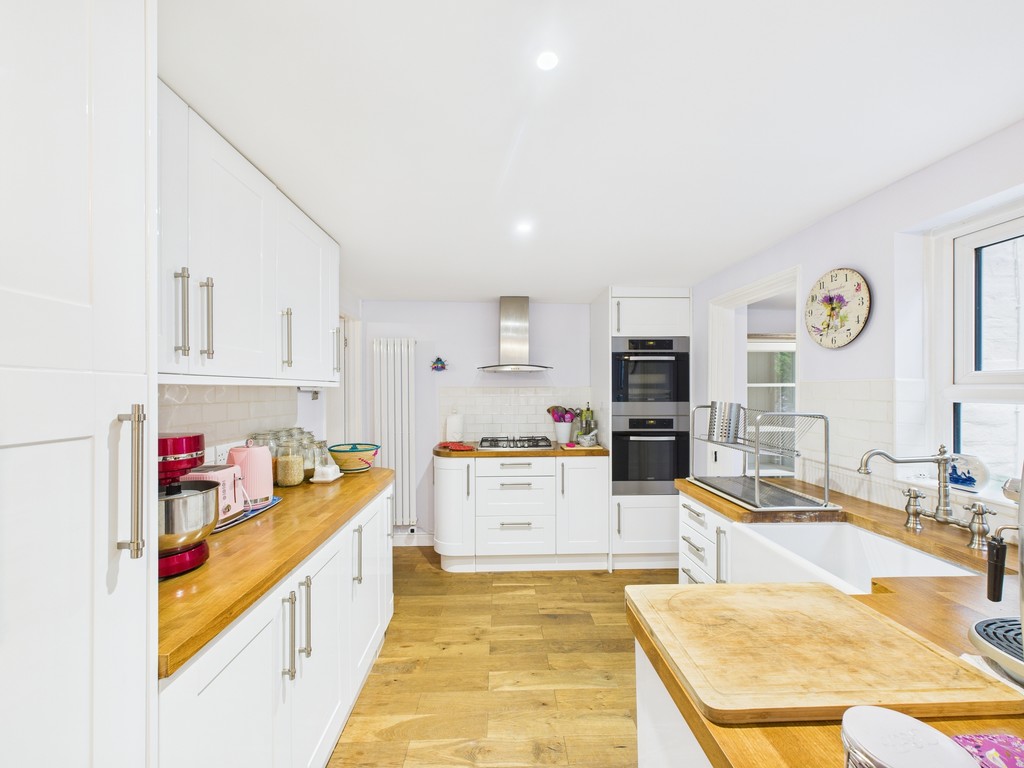 2 bed semi-detached house for sale in Park Terrace West Gardens - Property Image 3