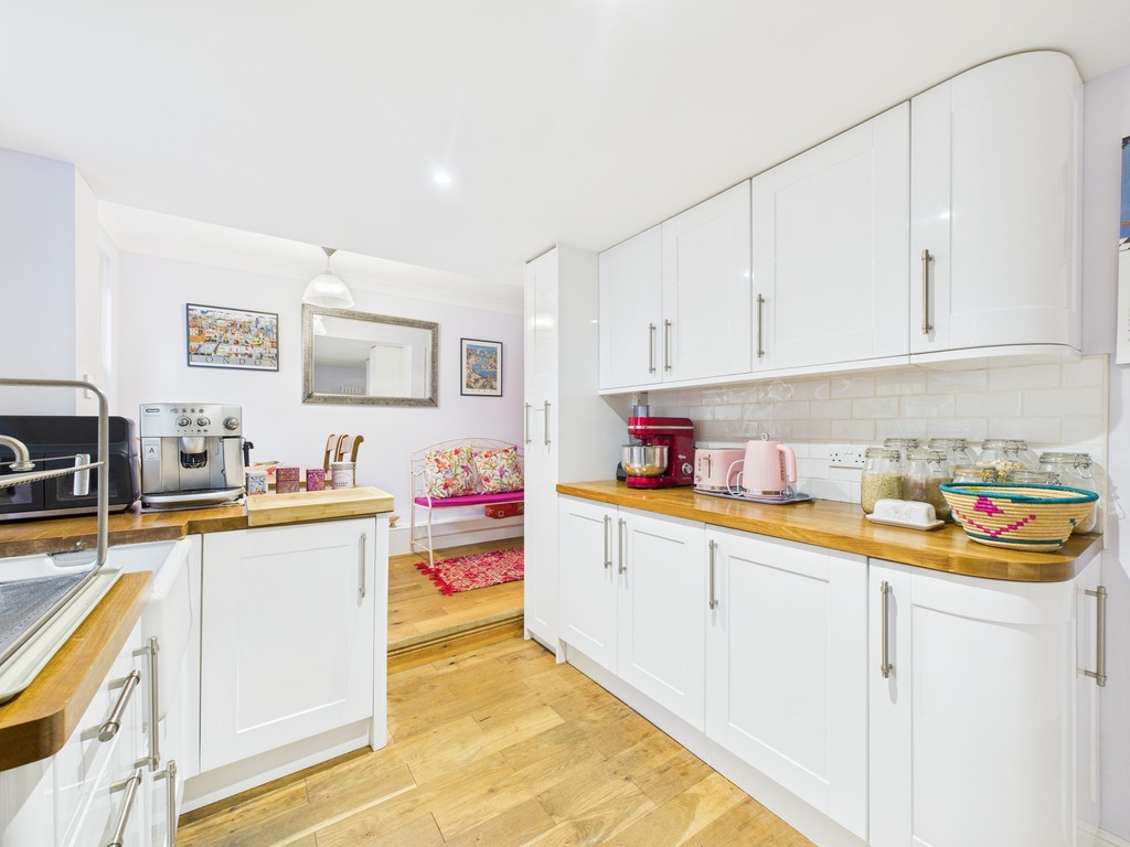 2 bed semi-detached house for sale in Park Terrace West Gardens - Property Image 13