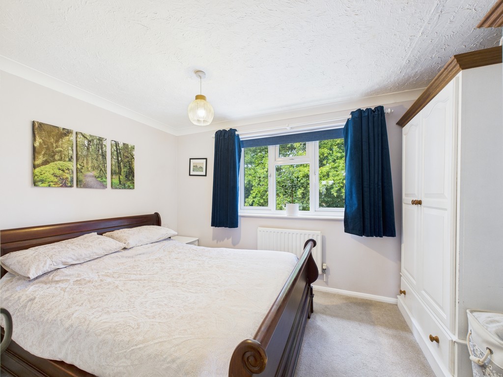 2 bed semi-detached house for sale in Crockhurst, Southwater  - Property Image 4