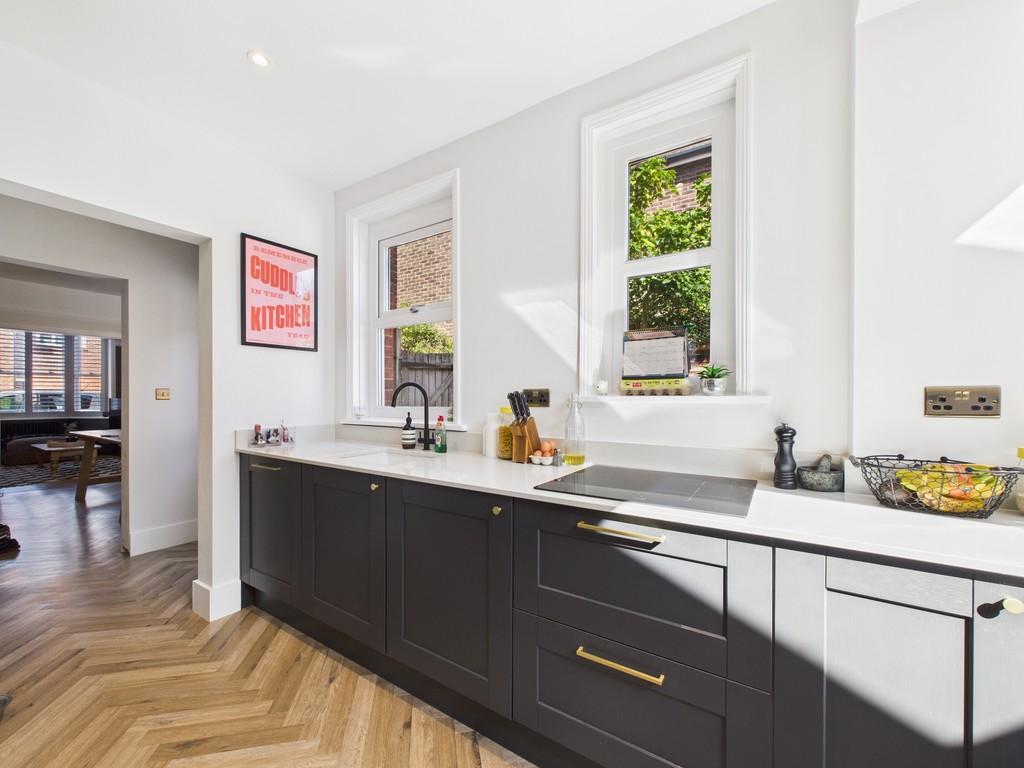 3 bed semi-detached house for sale in New Street, Horsham  - Property Image 19