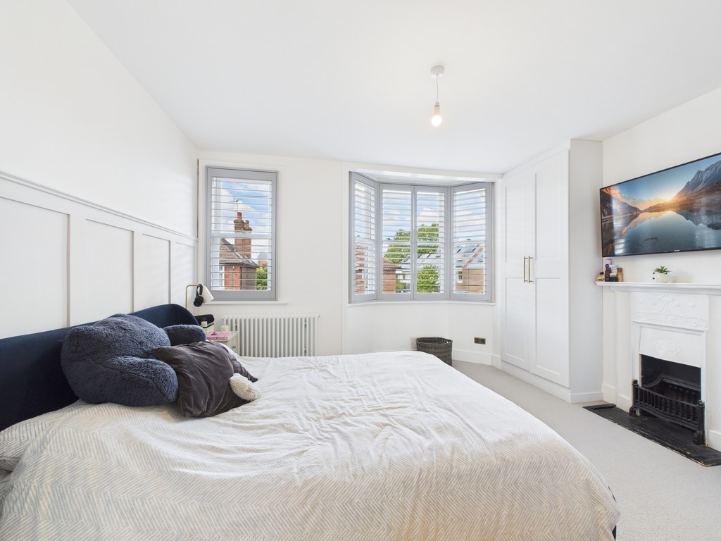 3 bed semi-detached house for sale in New Street, Horsham  - Property Image 23