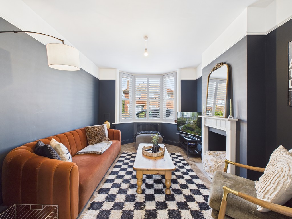 3 bed semi-detached house for sale in New Street, Horsham  - Property Image 2