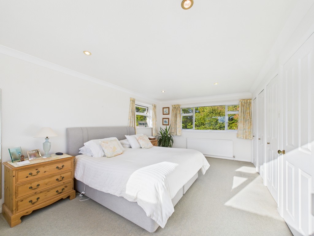 3 bed detached house for sale in Rose Cottage Lane, Staplefield  - Property Image 15