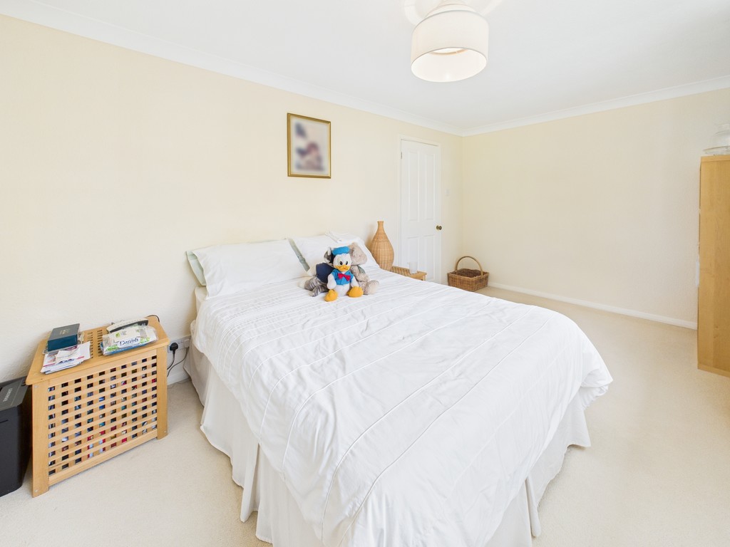 3 bed detached house for sale in Rose Cottage Lane, Staplefield  - Property Image 17