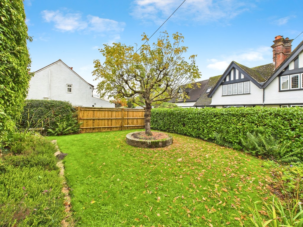 3 bed detached house for sale in Rose Cottage Lane, Staplefield  - Property Image 2