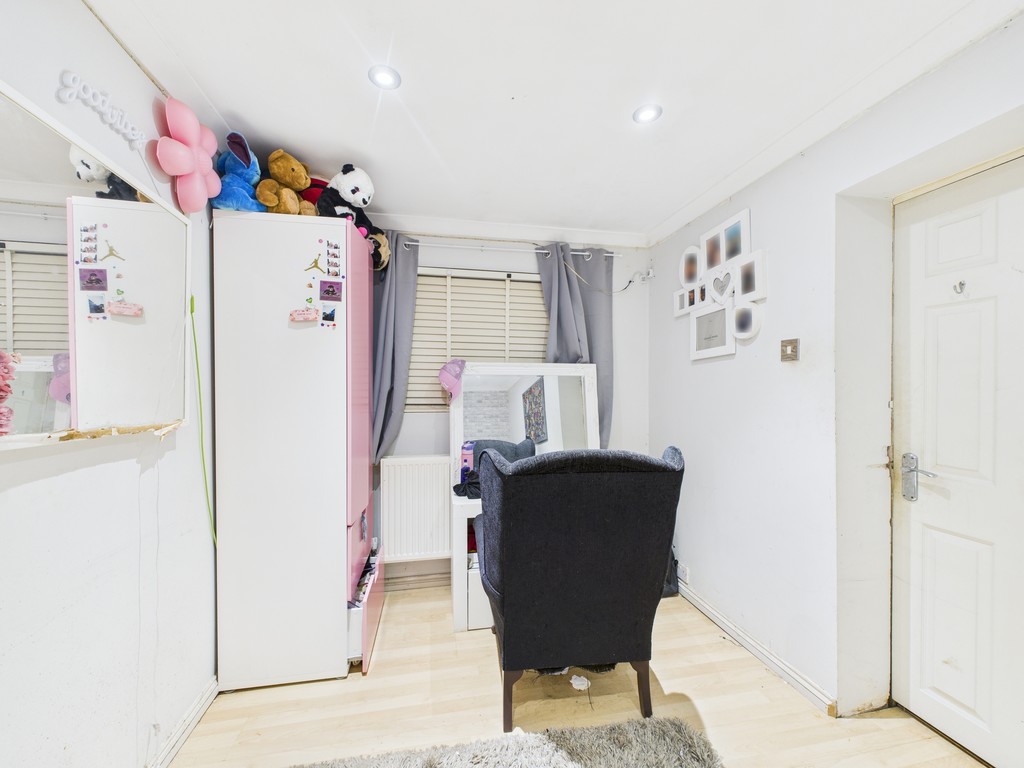 4 bed link detached house for sale in The Ridings, Peacehaven  - Property Image 12