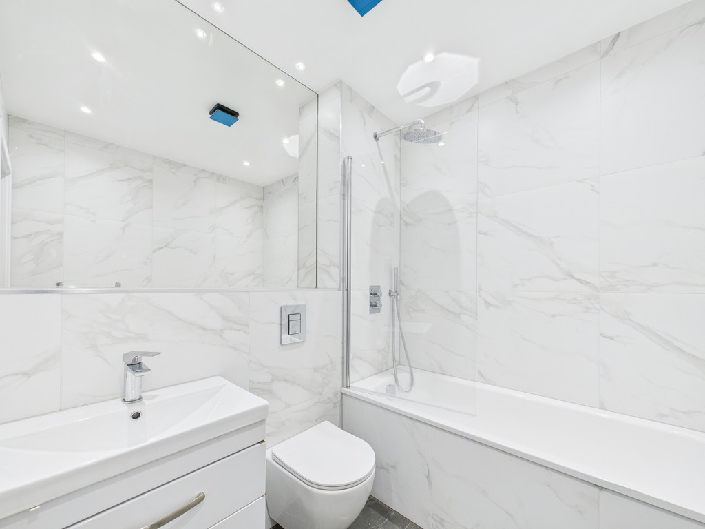 1 bed apartment to rent in St Catherine Court, Burgess Hill, RH15  - Property Image 2