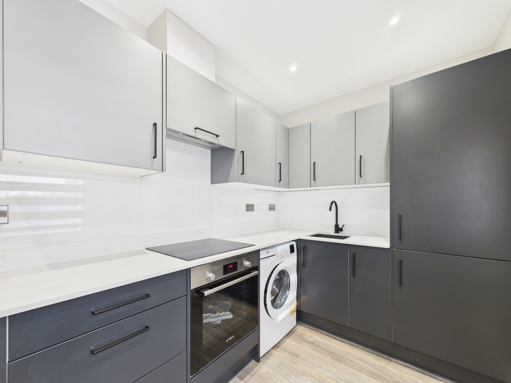 1 bed apartment to rent in St Catherine Court, Burgess Hill, RH15  - Property Image 3