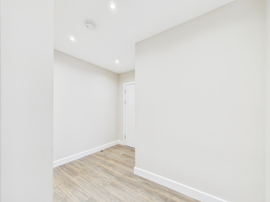 1 bed apartment to rent in St Catherine Court, Burgess Hill, RH15  - Property Image 6