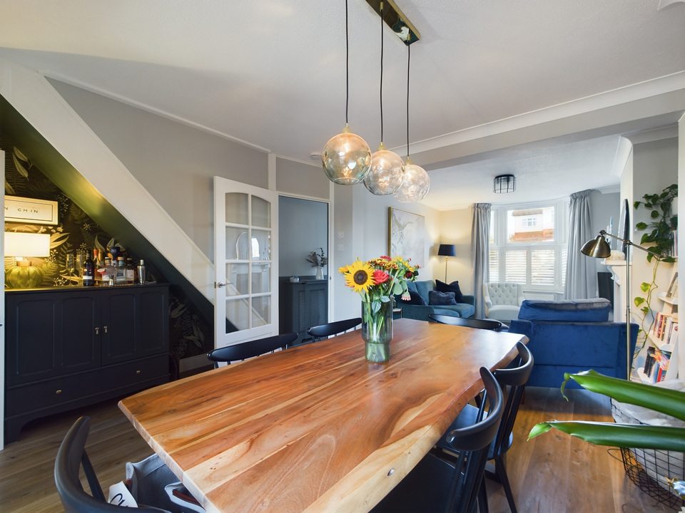 3 bed terraced house for sale in Oakhill Road, Horsham  - Property Image 4