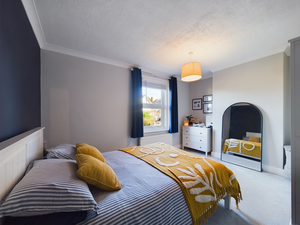 3 bed terraced house for sale in Oakhill Road, Horsham  - Property Image 7