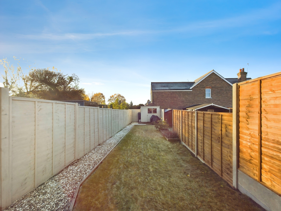 3 bed terraced house for sale in Oakhill Road, Horsham  - Property Image 13