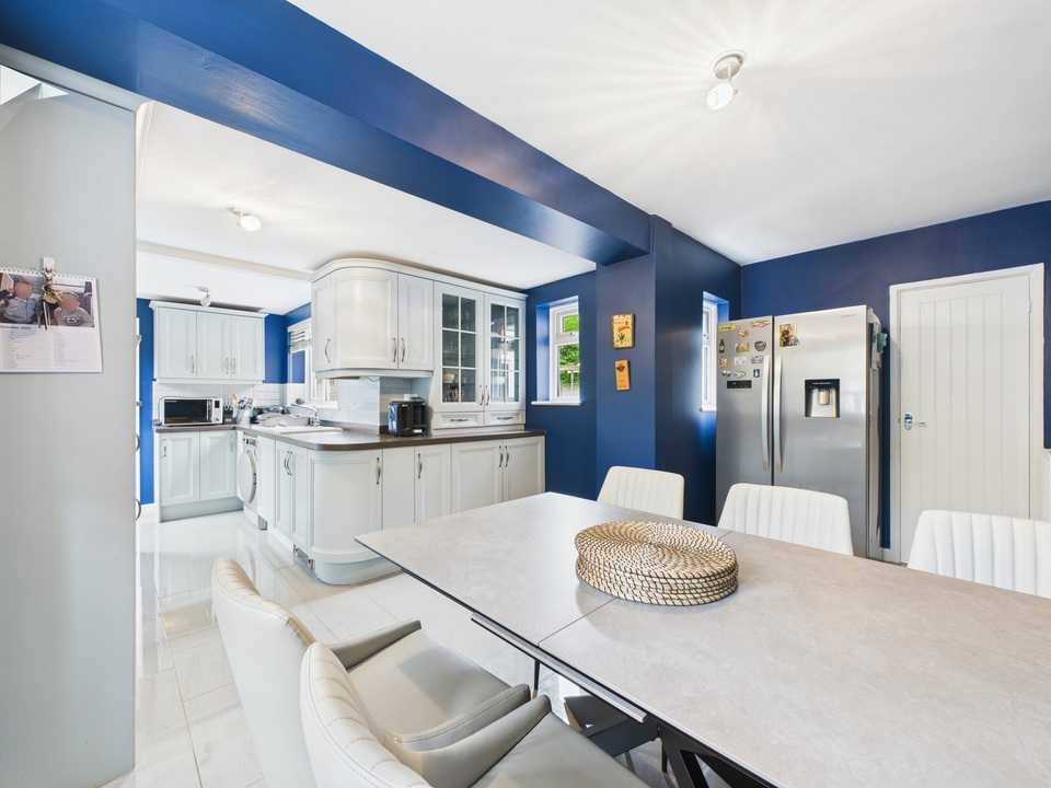 3 bed semi-detached house for sale in Littleworth Lane, Partridge Green - Property Image 14