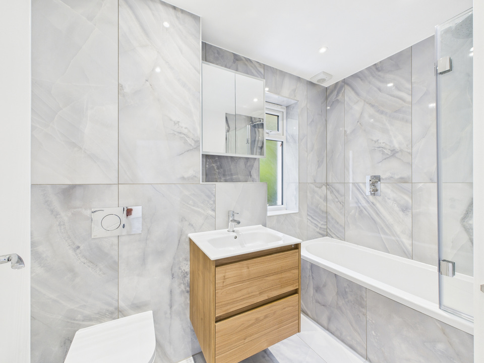 2 bed semi-detached house for sale in Timber Mill, Southwater  - Property Image 6