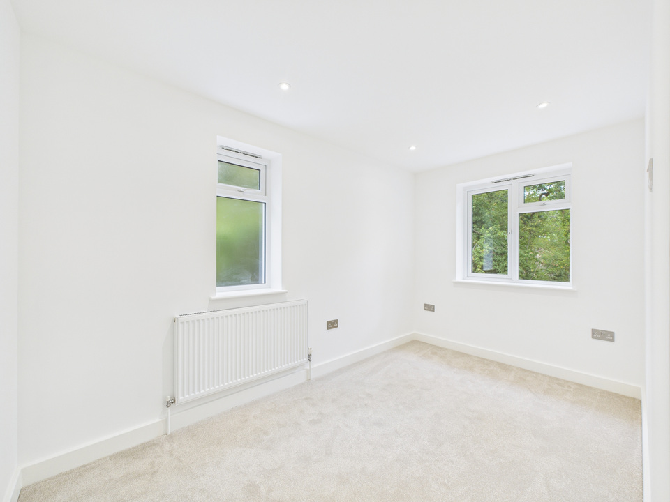 2 bed semi-detached house for sale in Timber Mill, Southwater  - Property Image 5