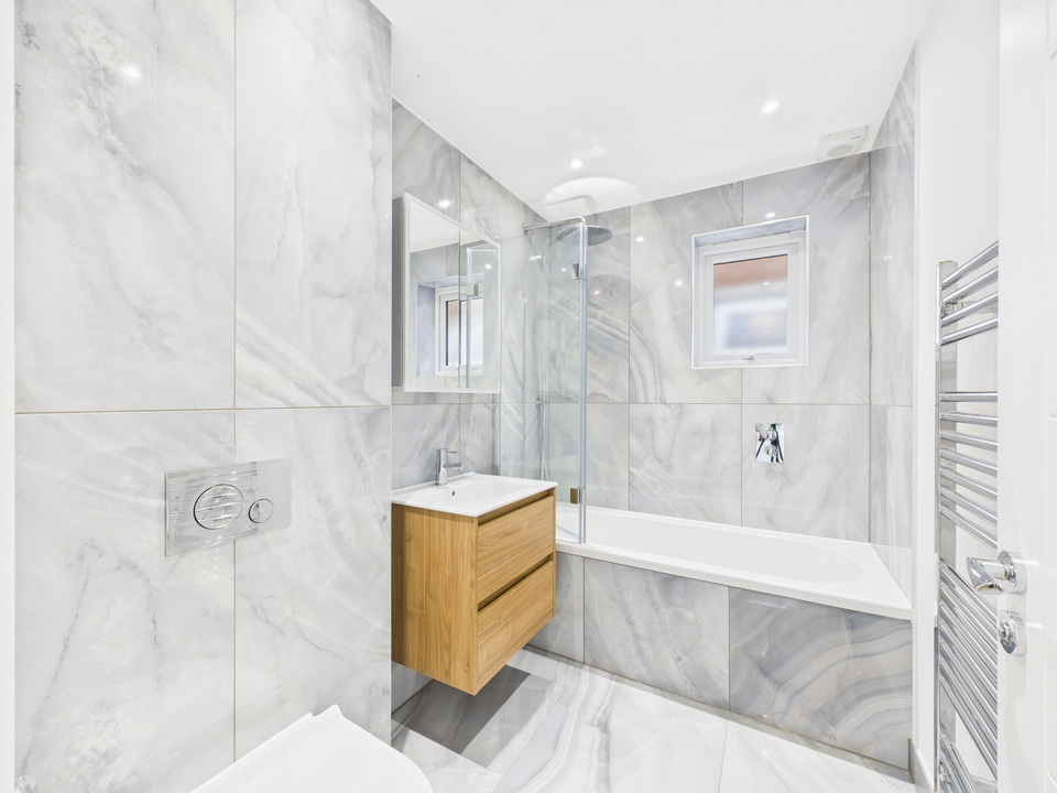 2 bed semi-detached house for sale in Timber Mill, Southwater  - Property Image 6