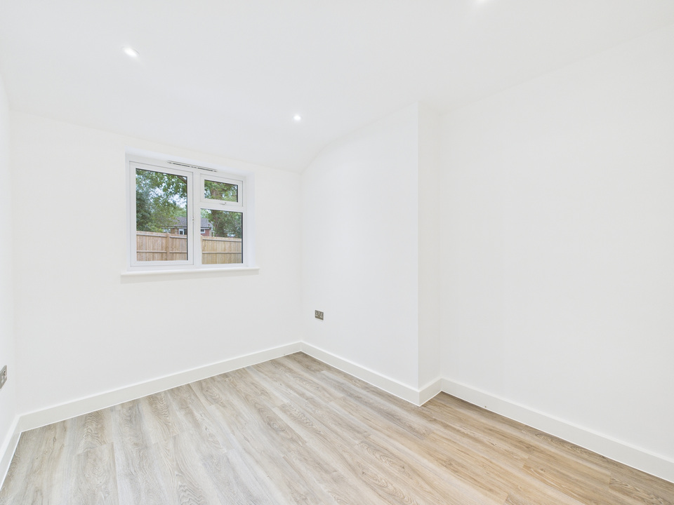 2 bed semi-detached house for sale in Timber Mill, Southwater  - Property Image 8