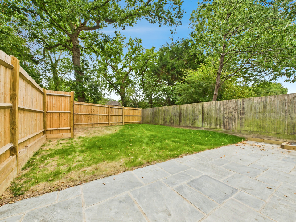 2 bed semi-detached house for sale in Timber Mill, Southwater  - Property Image 10