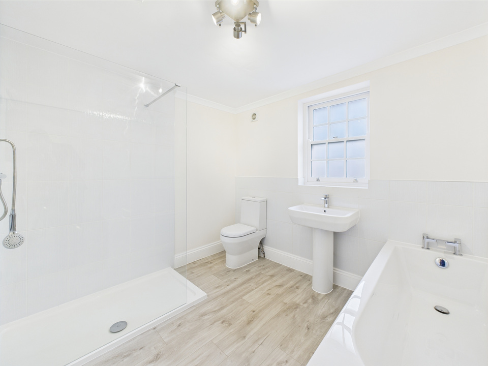 3 bed town house for sale in London Road, Horsham  - Property Image 23