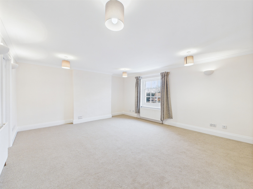 3 bed town house for sale in London Road, Horsham  - Property Image 25