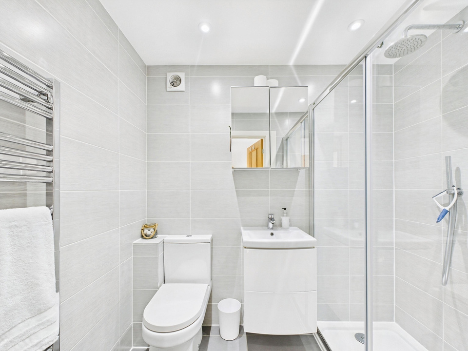 4 bed semi-detached house for sale in Oakwood, Partridge Green  - Property Image 16