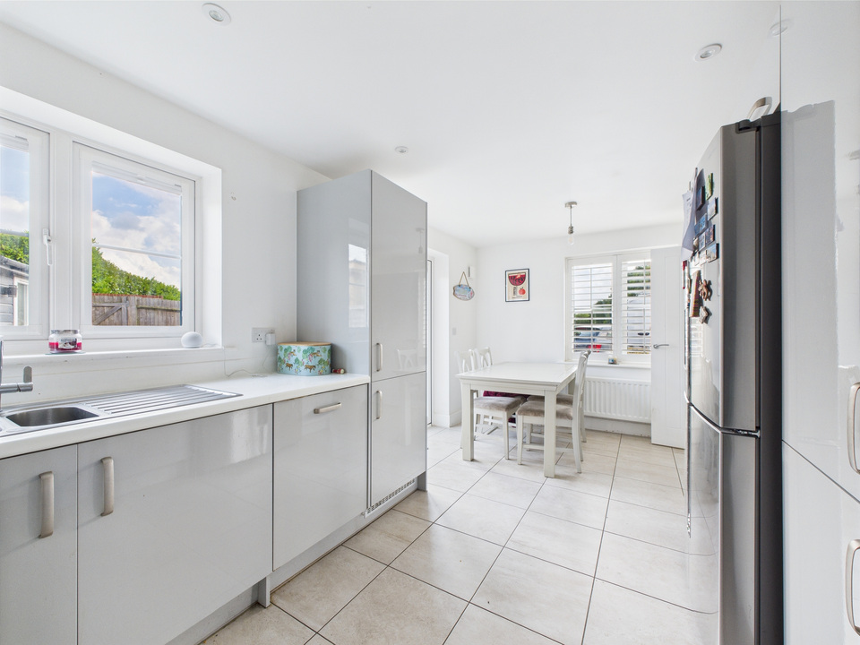 3 bed detached house for sale in Coote Mews, Southwater  - Property Image 5