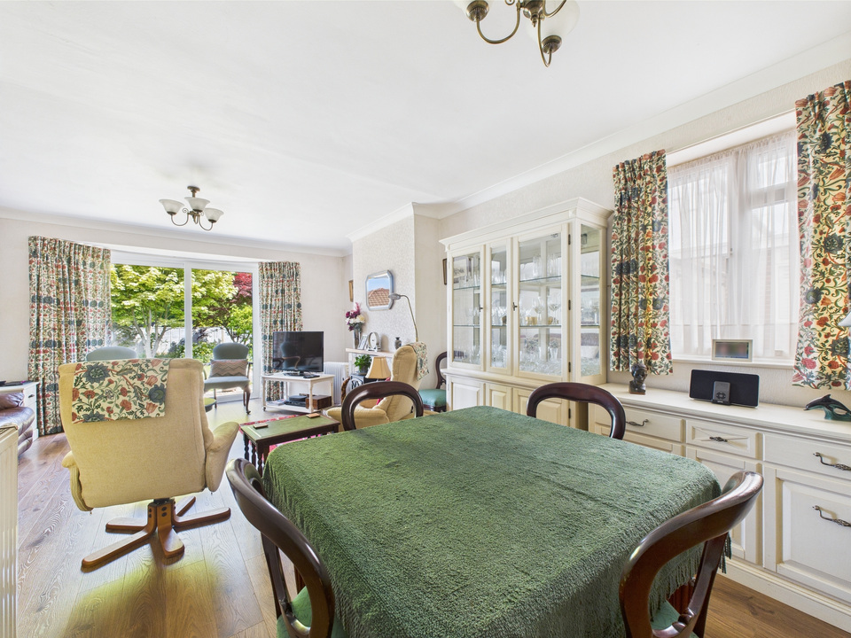 2 bed detached bungalow for sale in Agate Lane, Horsham  - Property Image 6