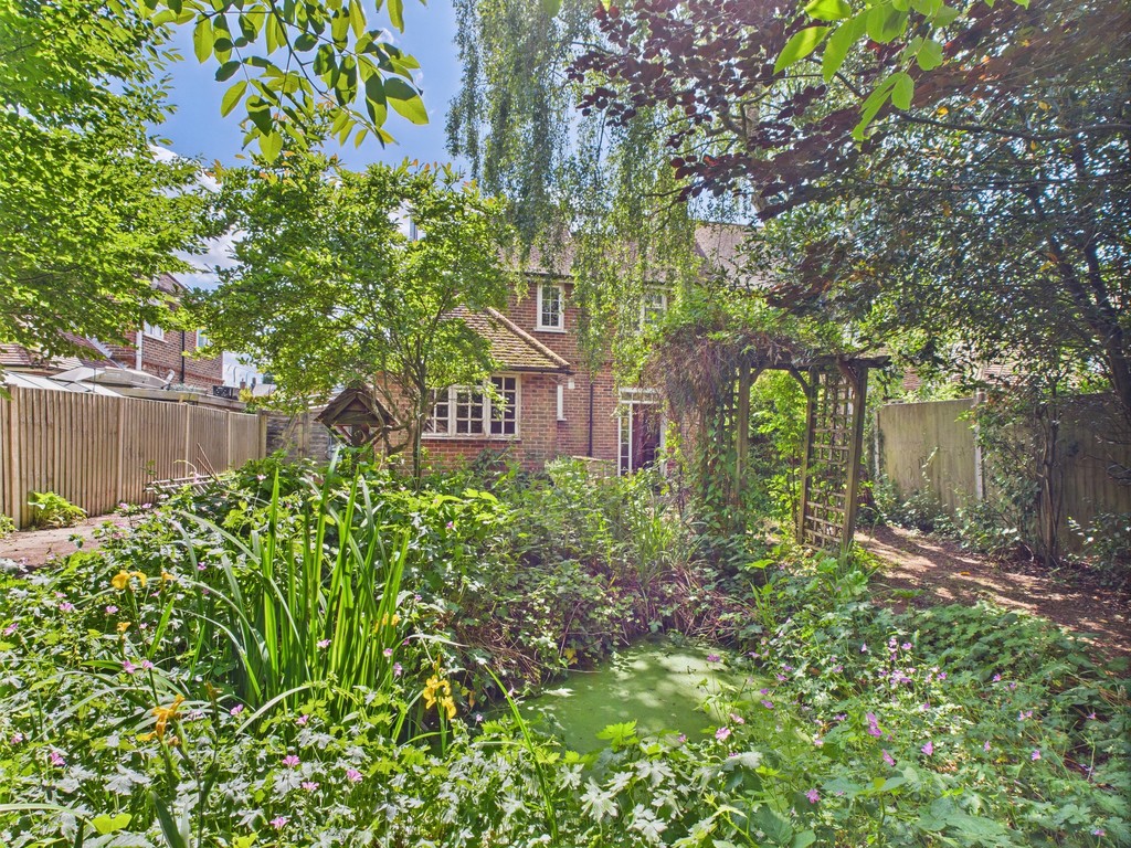 2 bed semi-detached house for sale in 86 Billingshurst Road, Broadbridge Heath, HORSHAM  - Property Image 9