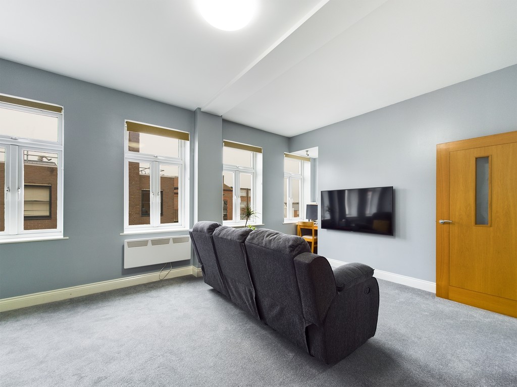 1 bed apartment for sale in Dulcima House, Horsham, RH12