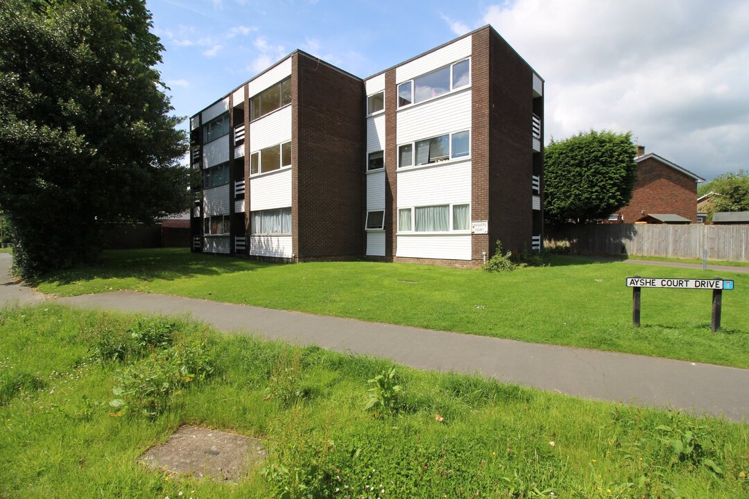 1 bed apartment for sale in Chequers Court, Horsham  - Property Image 3