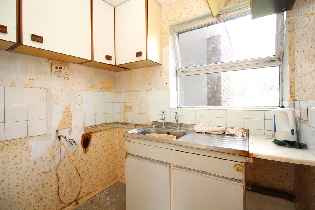 1 bed apartment for sale in Chequers Court, Horsham  - Property Image 4