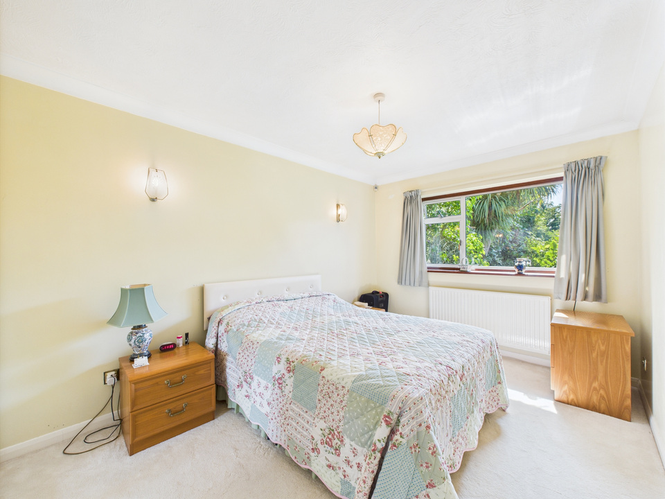 2 bed detached bungalow for sale in Church Lane, Partridge Green  - Property Image 6