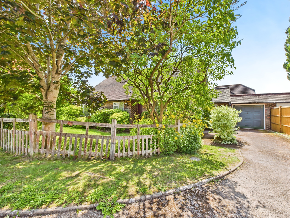 2 bed detached bungalow for sale in Church Lane, Partridge Green  - Property Image 12