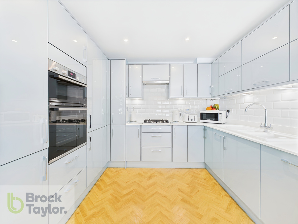 4 bed detached house for sale in Charters Gate Way, Wivelsfield Green  - Property Image 2