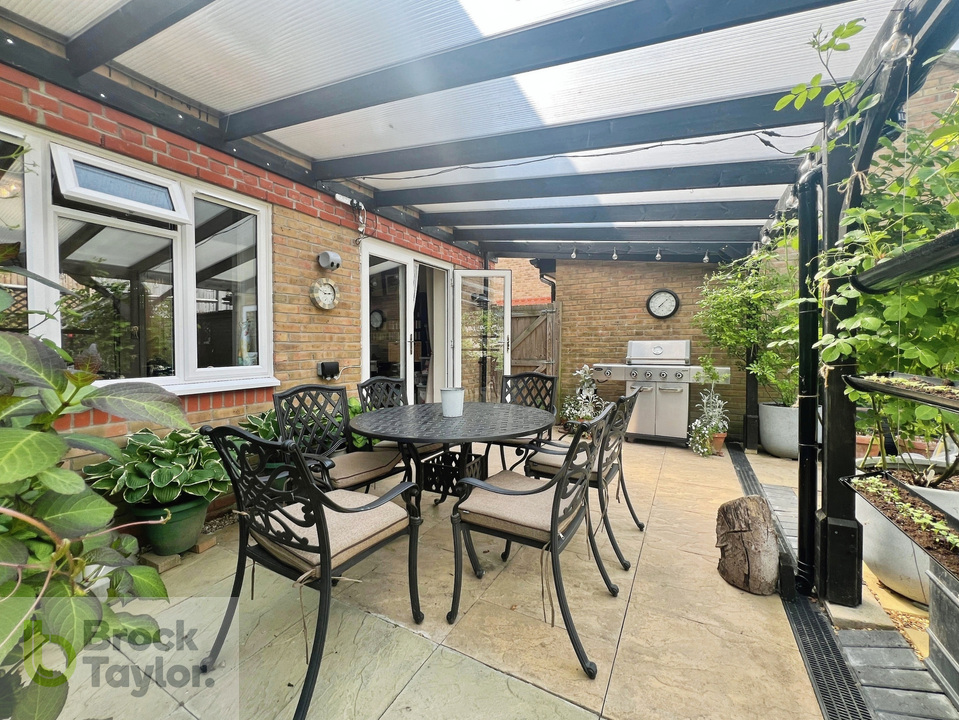 4 bed detached house for sale in Charters Gate Way, Wivelsfield Green  - Property Image 11