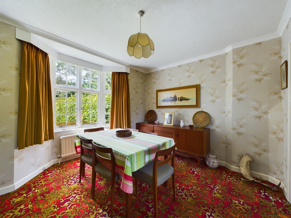 3 bed semi-detached house for sale in Sedgwick Lane, Horsham  - Property Image 5