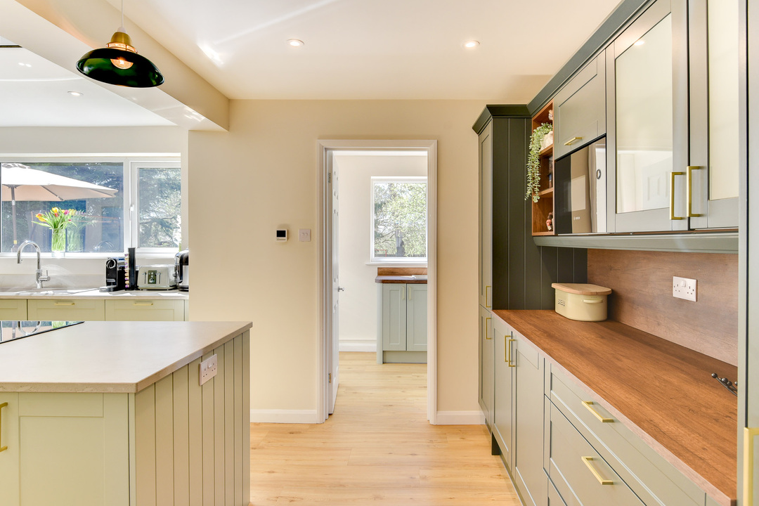 5 bed detached house for sale in Loxwood Road, Rudgwick  - Property Image 11