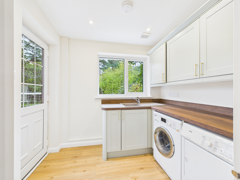 5 bed detached house for sale in Loxwood Road, Rudgwick  - Property Image 12