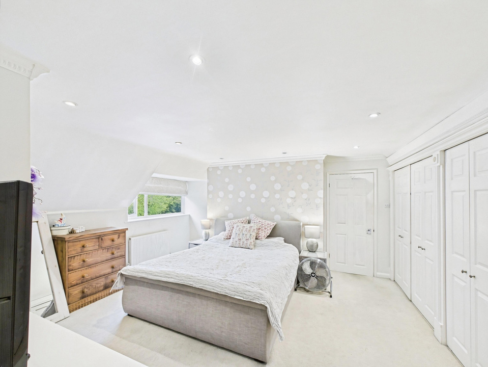 5 bed detached house for sale in Loxwood Road, Rudgwick  - Property Image 15