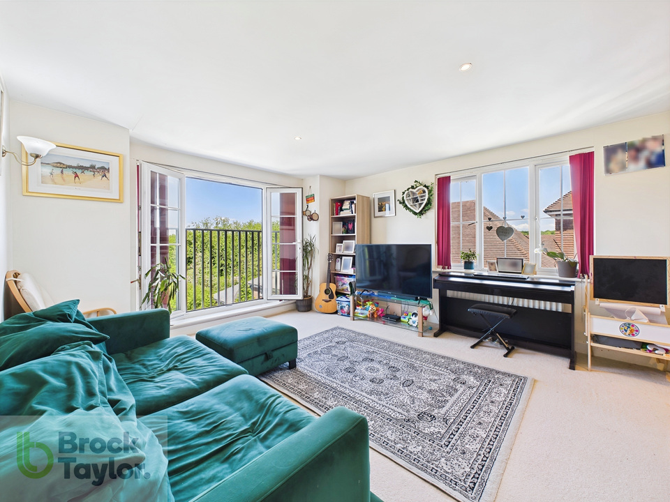 2 bed apartment for sale in Highbank, Bolnore Village - Property Image 7