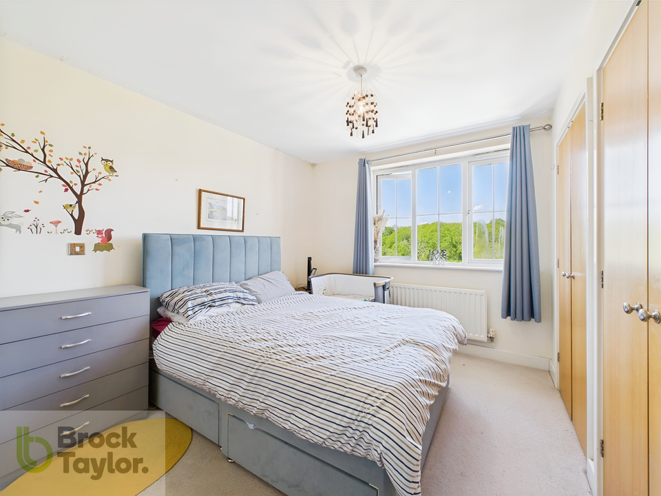 2 bed apartment for sale in Highbank, Bolnore Village - Property Image 8