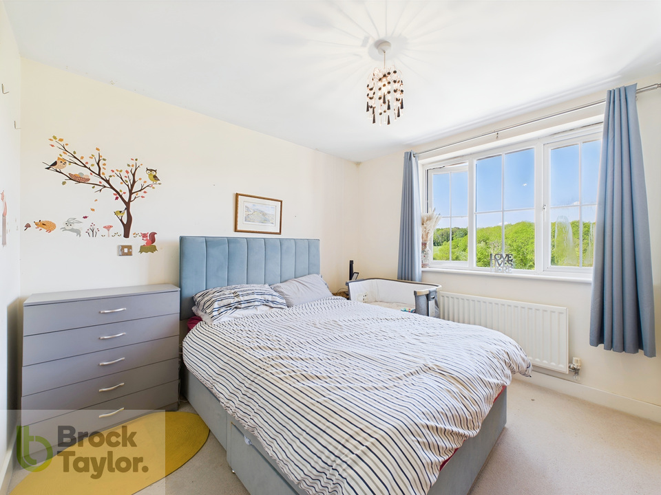 2 bed apartment for sale in Highbank, Bolnore Village - Property Image 9