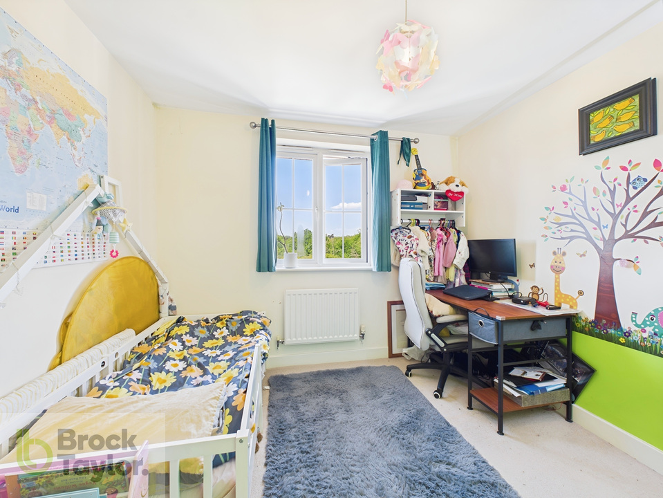 2 bed apartment for sale in Highbank, Bolnore Village - Property Image 11