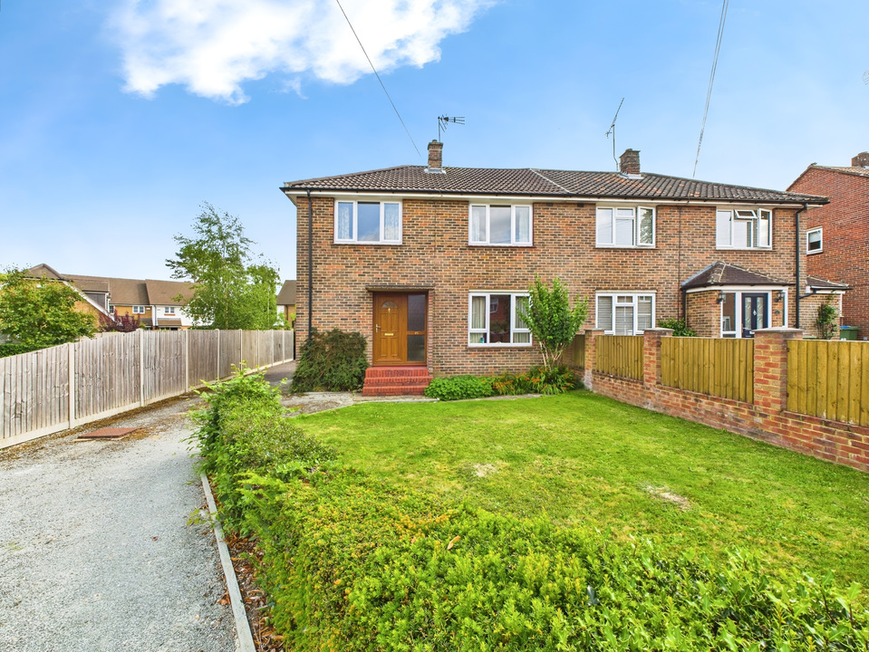 3 bed semi-detached house for sale in Longfield Road, Horsham
